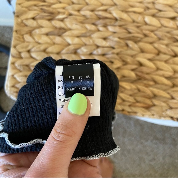 SOLD NWOT waffle knit cropped lettuce tank - Picture 5 of 5